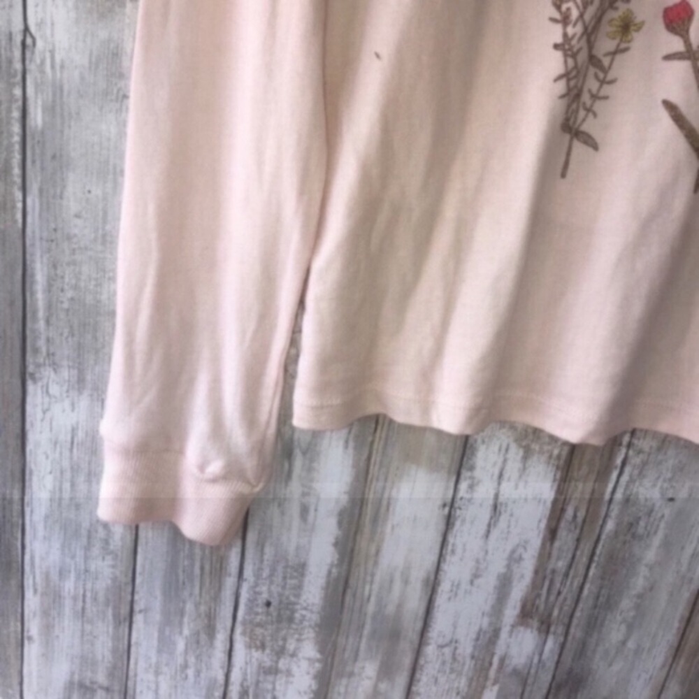 Fifth Sun Floral Long Sleeve - Picture 5 of 5